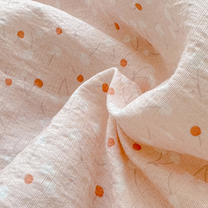 91家纺网 家纺一手货源 找家纺 贝扬思家纺 2026新款云感双层纱抗菌花边夏被-晴风系列 晴风-樱桃奶球