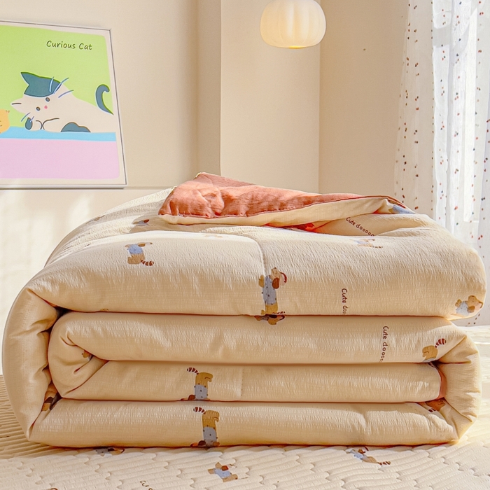 91家纺网 家纺一手货源 找家纺 贝扬思家纺 2026新款云感双层纱7A抗菌夏被四件套系列-栀夏系列 栀夏-俏皮狗