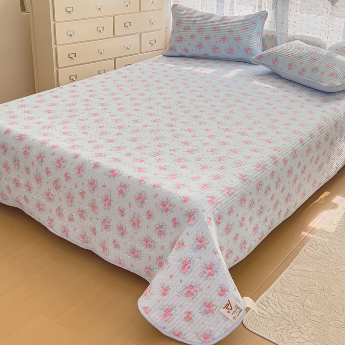 91家纺网 家纺一手货源 找家纺 贝扬思家纺 2026新款云感双层纱7A抗菌夏被四件套系列-栀夏系列 栀夏-清风雨雾蓝