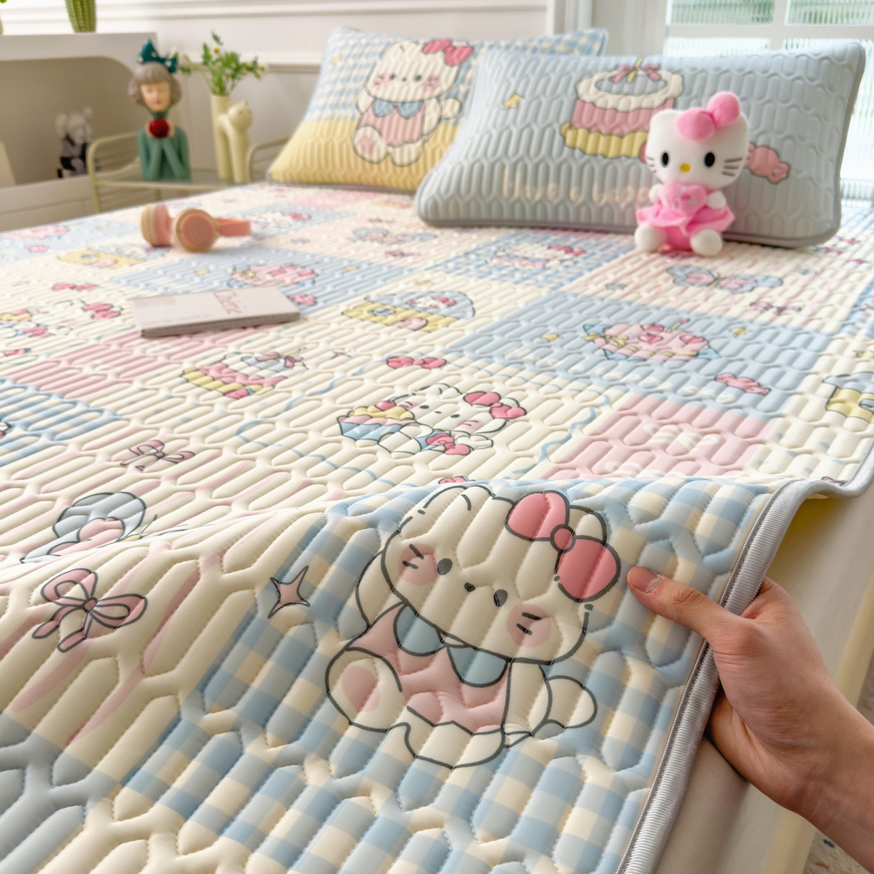 91家纺网 家纺一手货源 找家纺 摩妮卡 2026新款数码大版小清新乳胶凉席床席款三件套-场景一 甜蜜邂逅