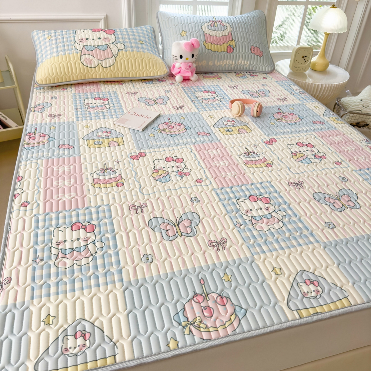 91家纺网 家纺一手货源 找家纺 摩妮卡 2026新款数码大版小清新乳胶凉席床席款三件套-场景一 甜蜜邂逅