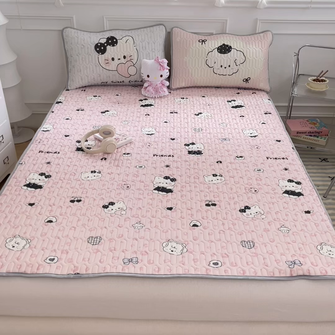 91家纺网 家纺一手货源 找家纺 摩妮卡 2026新款数码大版小清新乳胶凉席床席款三件套-场景一 温暖日常-粉