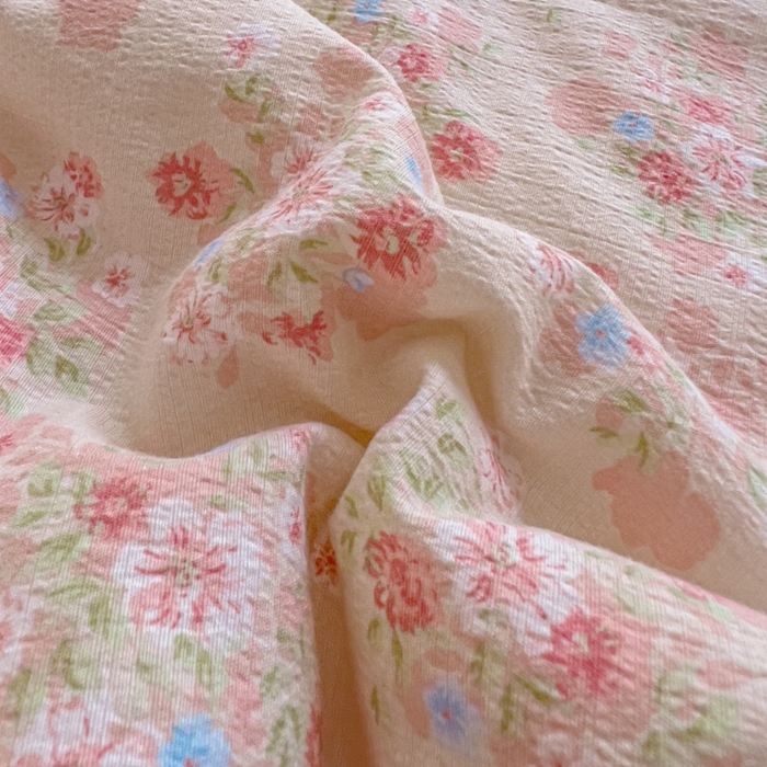 91家纺网 家纺一手货源 找家纺 贝扬思家纺 2026新款云感双层纱7A抗菌夏被四件套系列-栀夏系列 栀夏-序曲粉