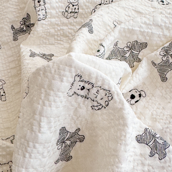 91家纺网 家纺一手货源 找家纺 梦舒阳家纺 新款泡芙棉双层纱四件套皱皱纱四季款泡芙纱四件套现货充足 斑点狗