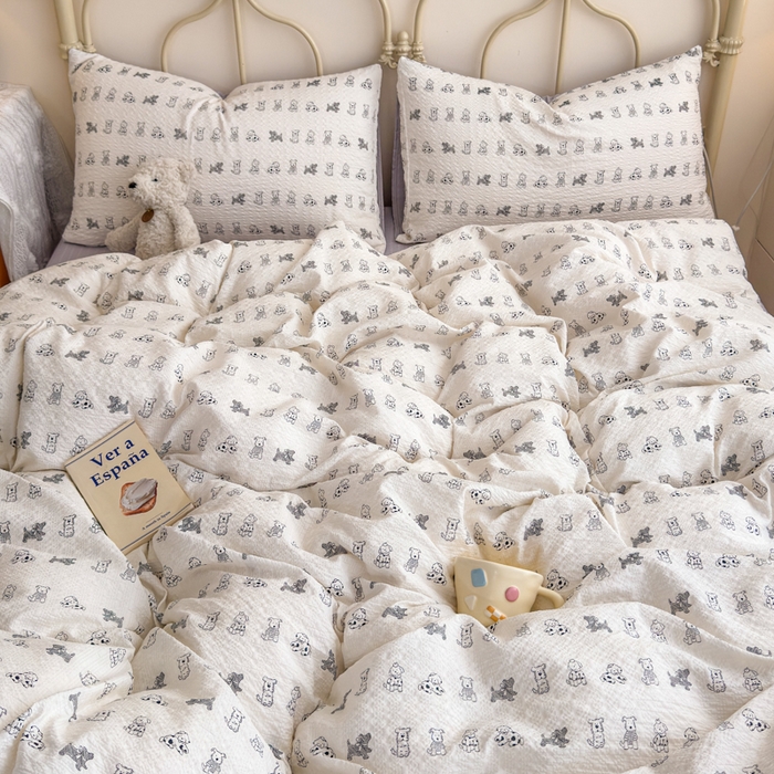 91家纺网 家纺一手货源 找家纺 梦舒阳家纺 新款泡芙棉双层纱四件套皱皱纱四季款泡芙纱四件套现货充足 斑点狗