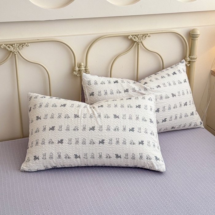 91家纺网 家纺一手货源 找家纺 梦舒阳家纺 新款泡芙棉双层纱四件套皱皱纱四季款泡芙纱四件套现货充足 斑点狗