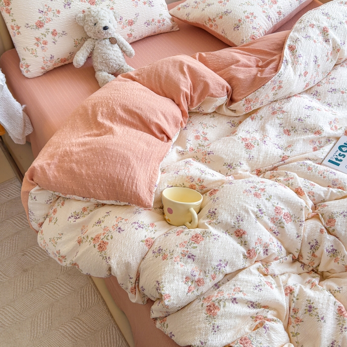 91家纺网 家纺一手货源 找家纺 梦舒阳家纺 新款泡芙棉双层纱四件套皱皱纱四季款泡芙纱四件套现货充足 春暖花开