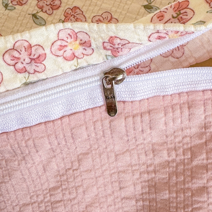 91家纺网 家纺一手货源 找家纺 梦舒阳家纺 新款泡芙棉双层纱四件套皱皱纱四季款泡芙纱四件套现货充足 花海