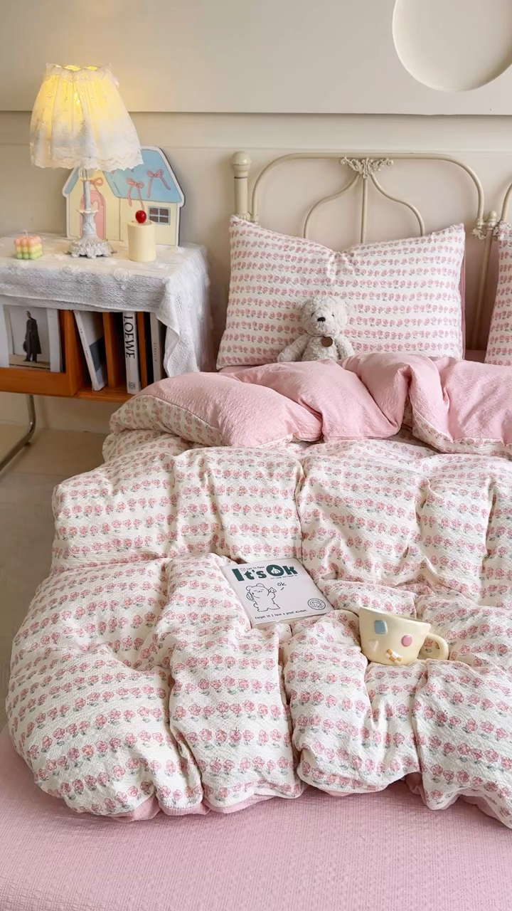 91家纺网 家纺一手货源 找家纺 梦舒阳家纺 新款泡芙棉双层纱四件套皱皱纱四季款泡芙纱四件套现货充足 花海