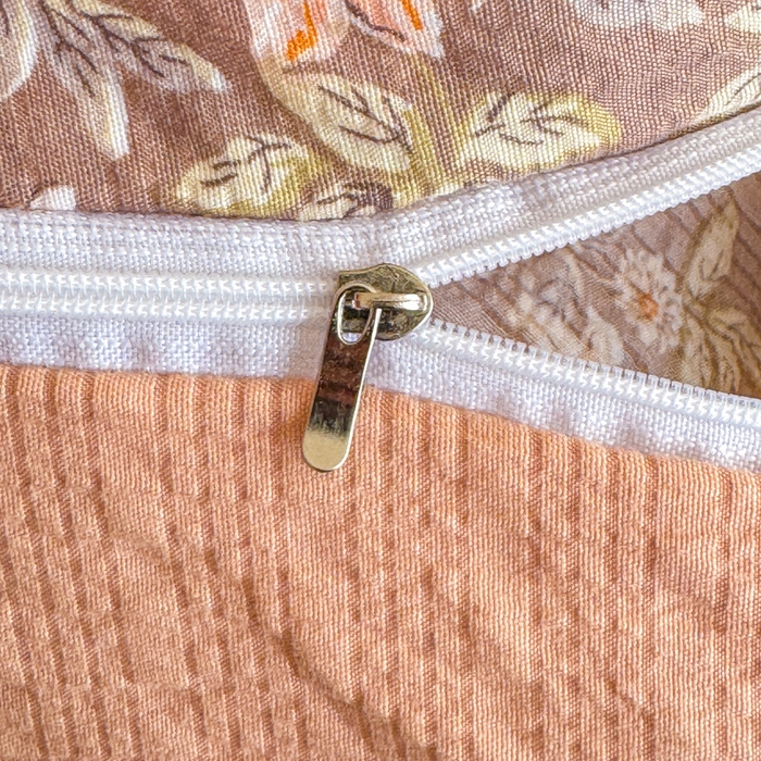 91家纺网 家纺一手货源 找家纺 梦舒阳家纺 新款泡芙棉双层纱四件套皱皱纱四季款泡芙纱四件套现货充足 桔园