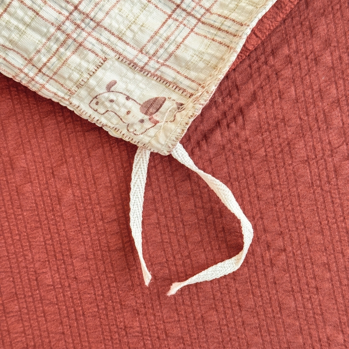 91家纺网 家纺一手货源 找家纺 梦舒阳家纺 新款泡芙棉双层纱四件套皱皱纱四季款泡芙纱四件套现货充足 苹果狗