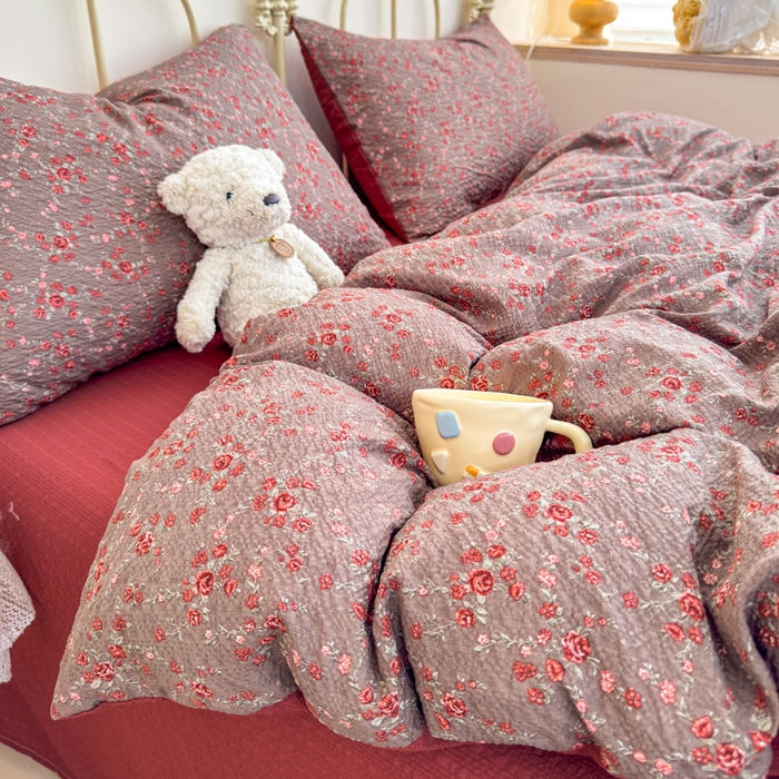 91家纺网 家纺一手货源 找家纺 梦舒阳家纺 新款泡芙棉双层纱四件套皱皱纱四季款泡芙纱四件套现货充足 胭脂