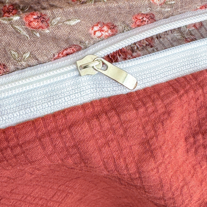 91家纺网 家纺一手货源 找家纺 梦舒阳家纺 新款泡芙棉双层纱四件套皱皱纱四季款泡芙纱四件套现货充足 胭脂