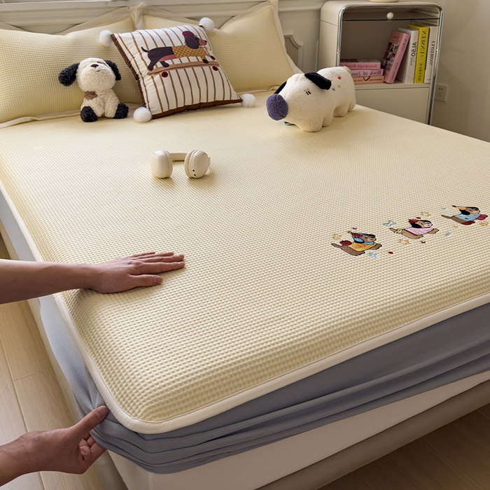 莱家富 2026新款A类乙纶冰豆豆凉席冰丝席-华夫格绣花床笠 趣味腊肠狗