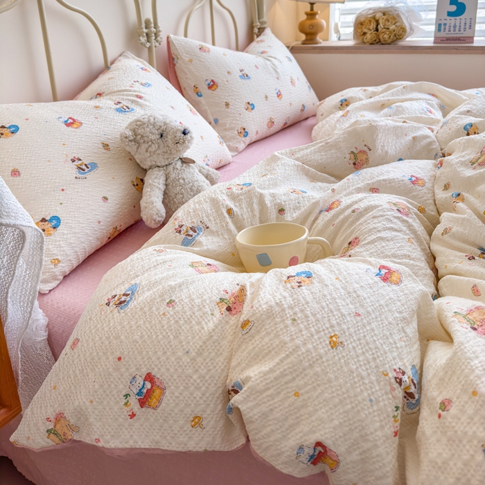 91家纺网 家纺一手货源 找家纺 梦舒阳家纺 新款泡芙棉双层纱四件套皱皱纱四季款泡芙纱四件套现货充足 趣味猫