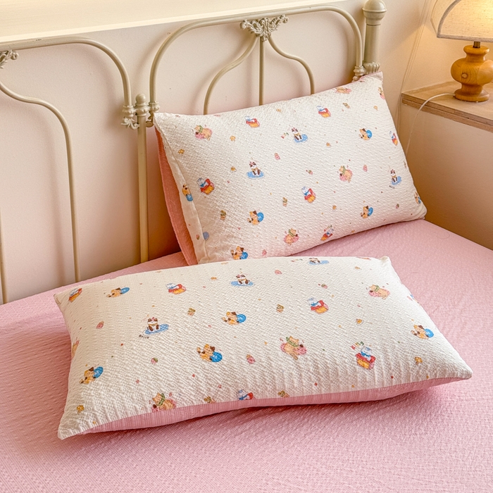 91家纺网 家纺一手货源 找家纺 梦舒阳家纺 新款泡芙棉双层纱四件套皱皱纱四季款泡芙纱四件套现货充足 趣味猫