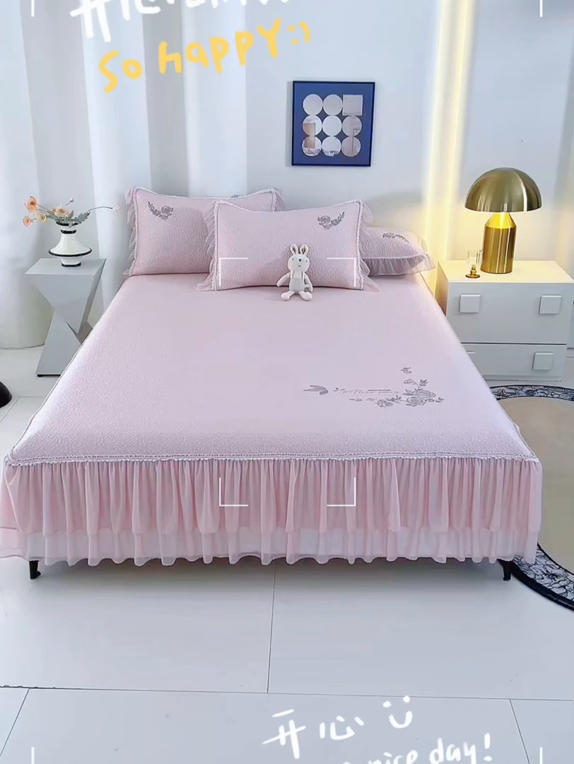 91家纺网 家纺一手货源 找家纺 （总）莱家富 2026新款A类凉感豆豆席床裙款凉席席子-闭月羞花