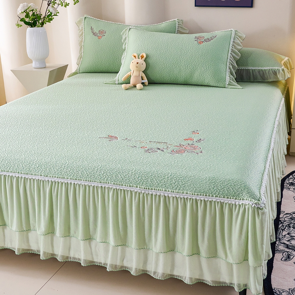 91家纺网 家纺一手货源 找家纺 莱家富 2026新款A类凉感豆豆席凉席席子-床裙款 清夏玫瑰绿色