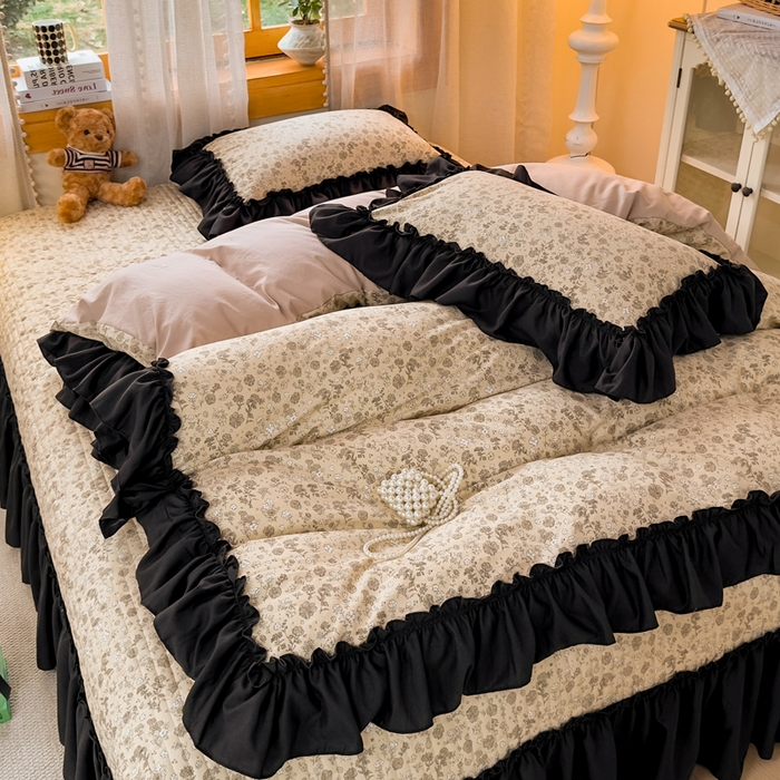 91家纺网 家纺一手货源 找家纺 云木里 2026新款古法水洗棉印花床盖四件套 花间谣