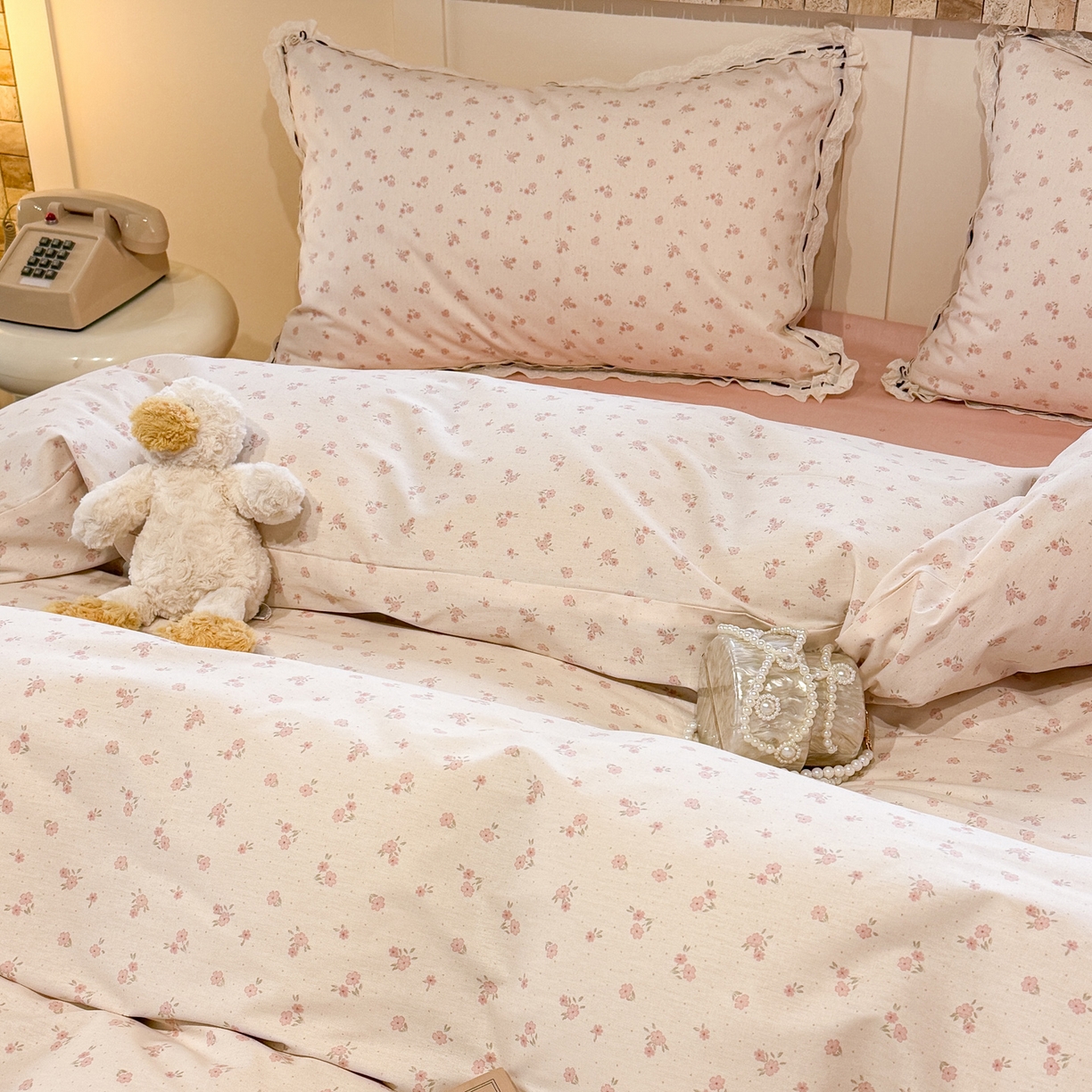 91家纺网 家纺一手货源 找家纺 欣宜家纺 2026新款全棉纯棉法式小清新复古碎花四件套 春之约定