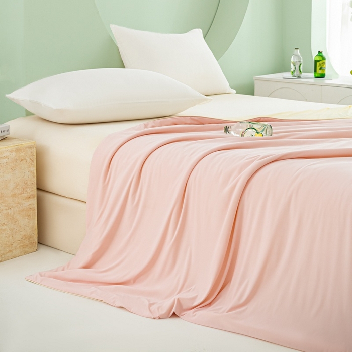 91家纺网 家纺一手货源 找家纺 （总）爱彼家纺 2026春夏新款冰吸薄荷夏被A类氨纶凉感夏被防蚊冰薄荷夏被夏凉被空调被-系列三