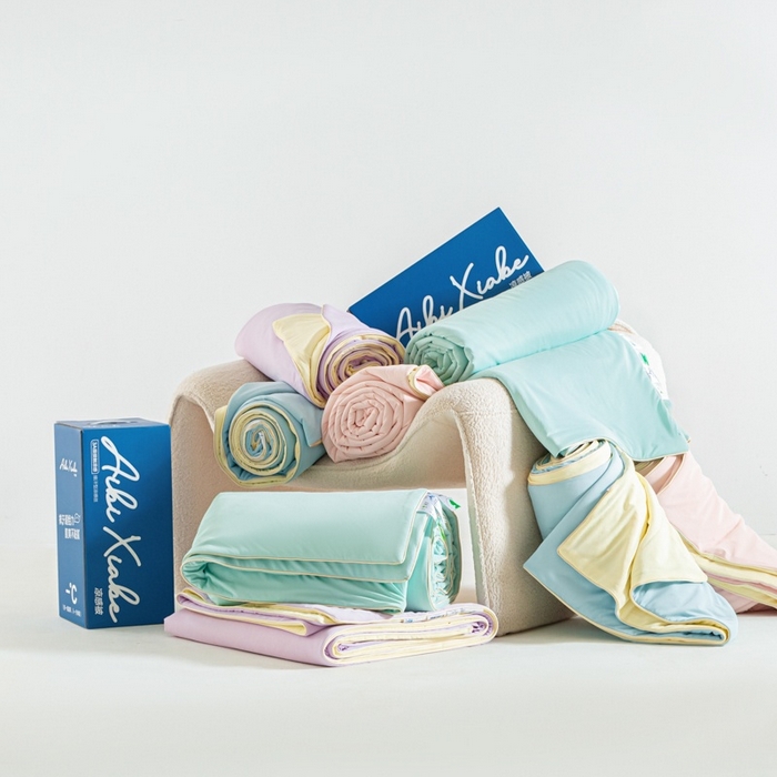 91家纺网 家纺一手货源 找家纺 （总）爱彼家纺 2026春夏新款冰吸薄荷夏被A类氨纶凉感夏被防蚊冰薄荷夏被夏凉被空调被-系列三