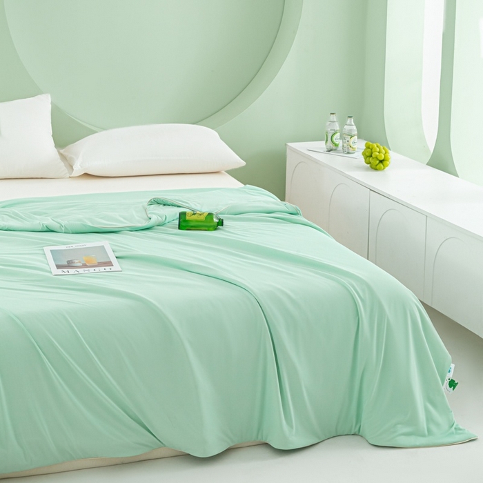 91家纺网 家纺一手货源 找家纺 爱彼家纺 2026春夏新款冰吸薄荷夏被A类氨纶凉感夏被防蚊冰薄荷夏被夏凉被空调被-系列三 薄荷绿