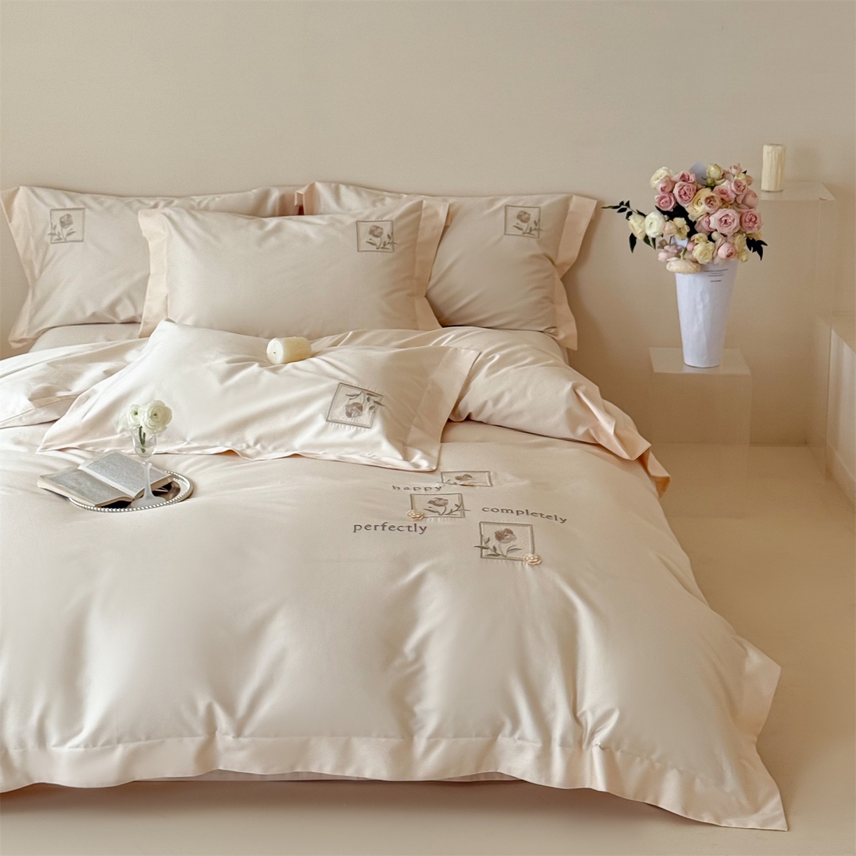 91家纺网 家纺一手货源 找家纺 名品优仓 2026新款长绒棉50s全棉纯棉刺绣宽边款四件套-花栖 花栖-肉肉粉