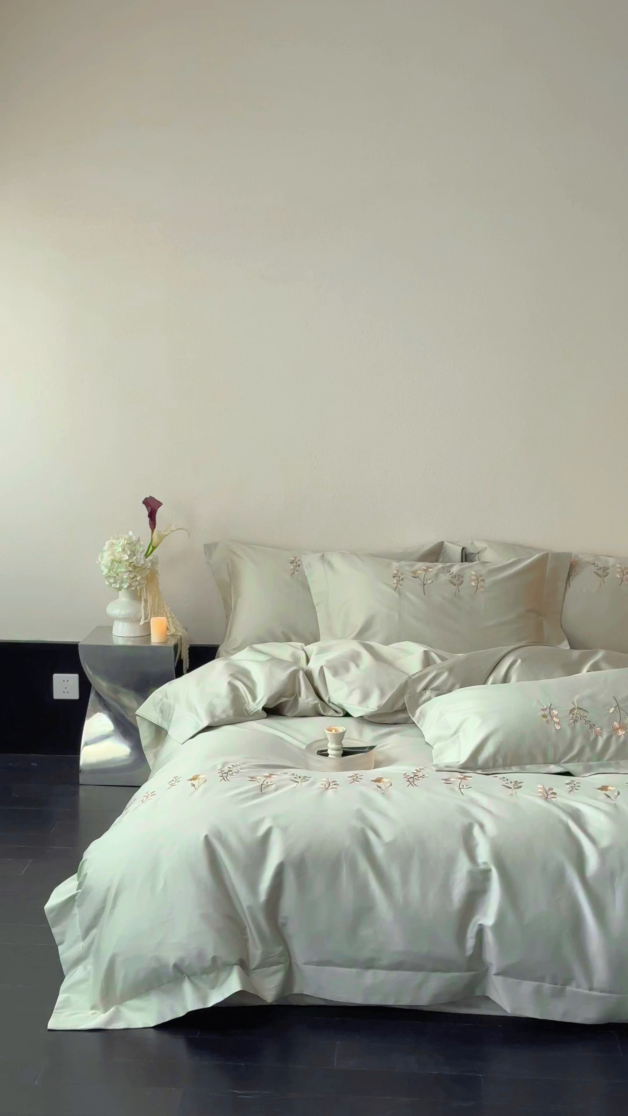 91家纺网 家纺一手货源 找家纺 名品优仓 2026新款长绒棉50s全棉纯棉刺绣宽边款四件套-花有约 花有约-玛瑙绿