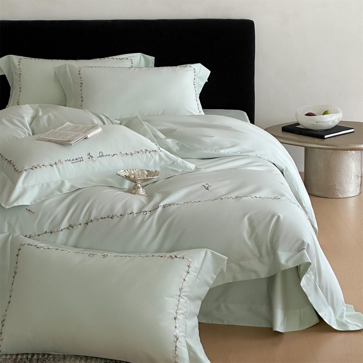 名品优仓 2026新款长绒棉50s全棉纯棉刺绣宽边款四件套-花园密语 花园蜜语-清新绿