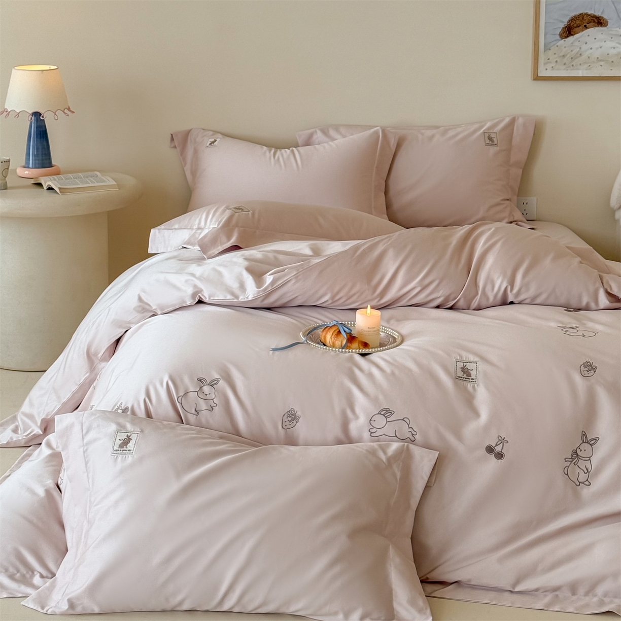 名品优仓 2026新款长绒棉50s全棉纯棉刺绣宽边款四件套-米豆兔 米豆兔-柔雾粉