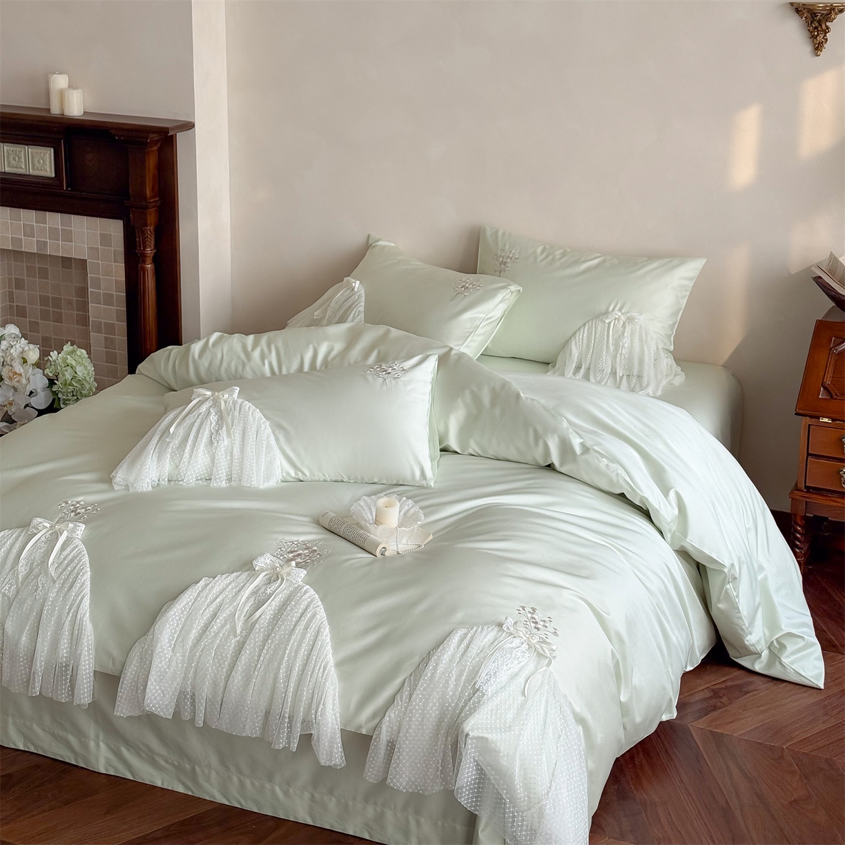 91家纺网 家纺一手货源 找家纺 名品优仓 2026新款长绒棉50s全棉纯棉刺绣蕾丝轻纱四件套-夏薇 夏薇-清新绿