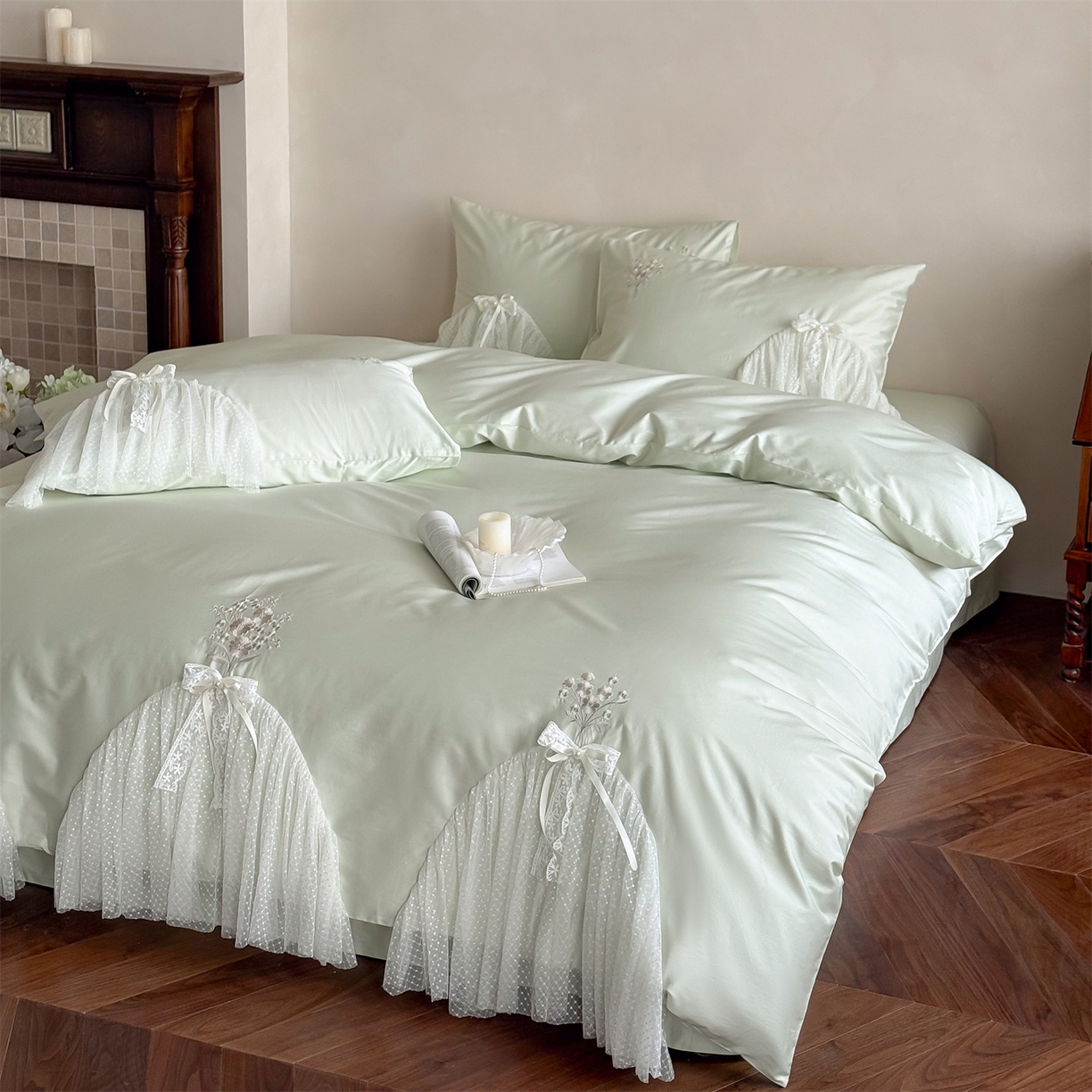 91家纺网 家纺一手货源 找家纺 名品优仓 2026新款长绒棉50s全棉纯棉刺绣蕾丝轻纱四件套-夏薇 夏薇-清新绿