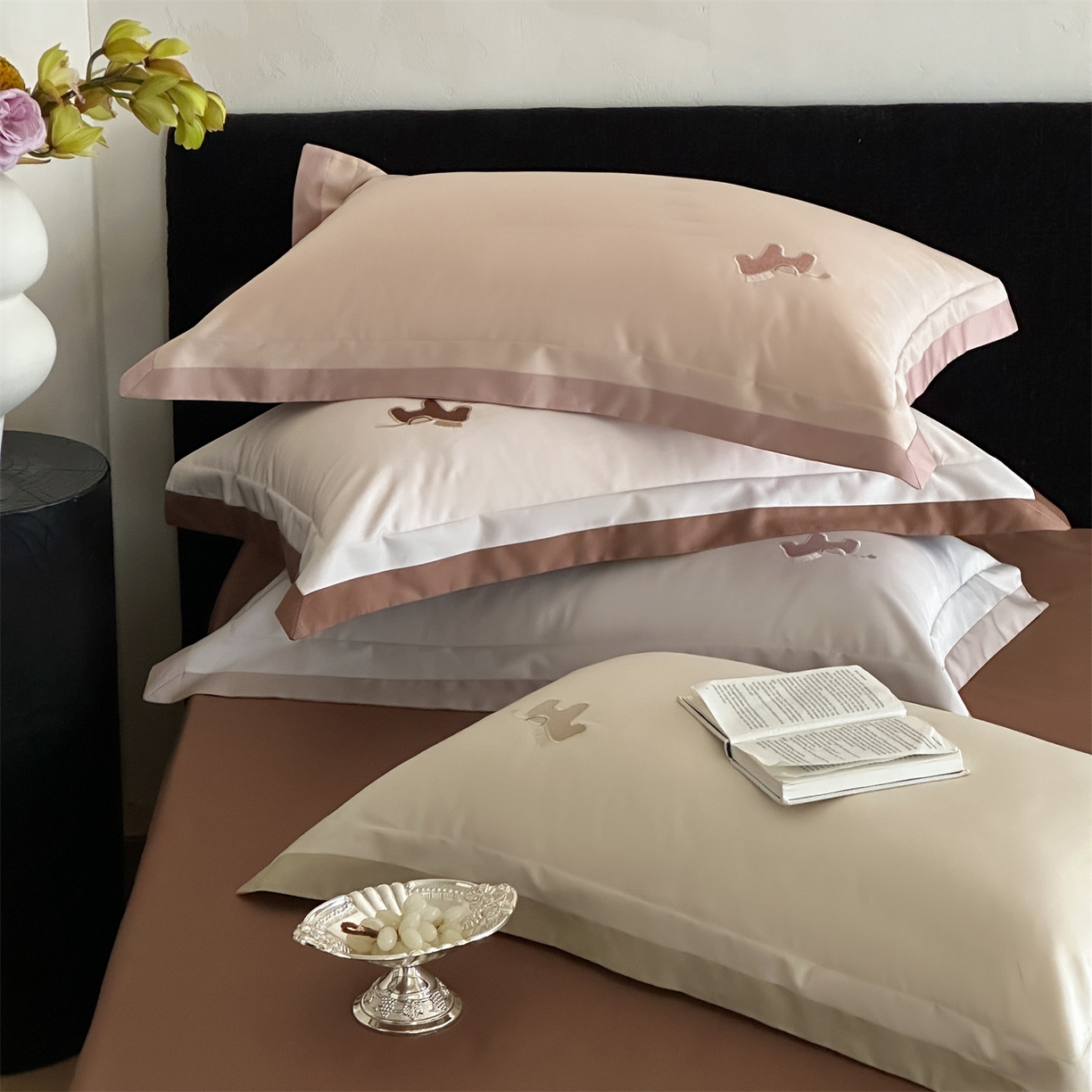 91家纺网 家纺一手货源 找家纺 （总）名品优仓 2026新款长绒棉50s全棉纯棉刺绣撞色宽边款四件套-马上有钱