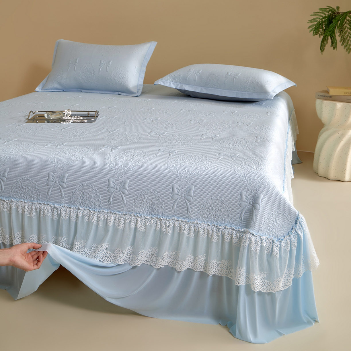 91家纺网 家纺一手货源 找家纺 （总）航途席业 2026新款A类凉感豆豆床裙款凉席三件套-系列一