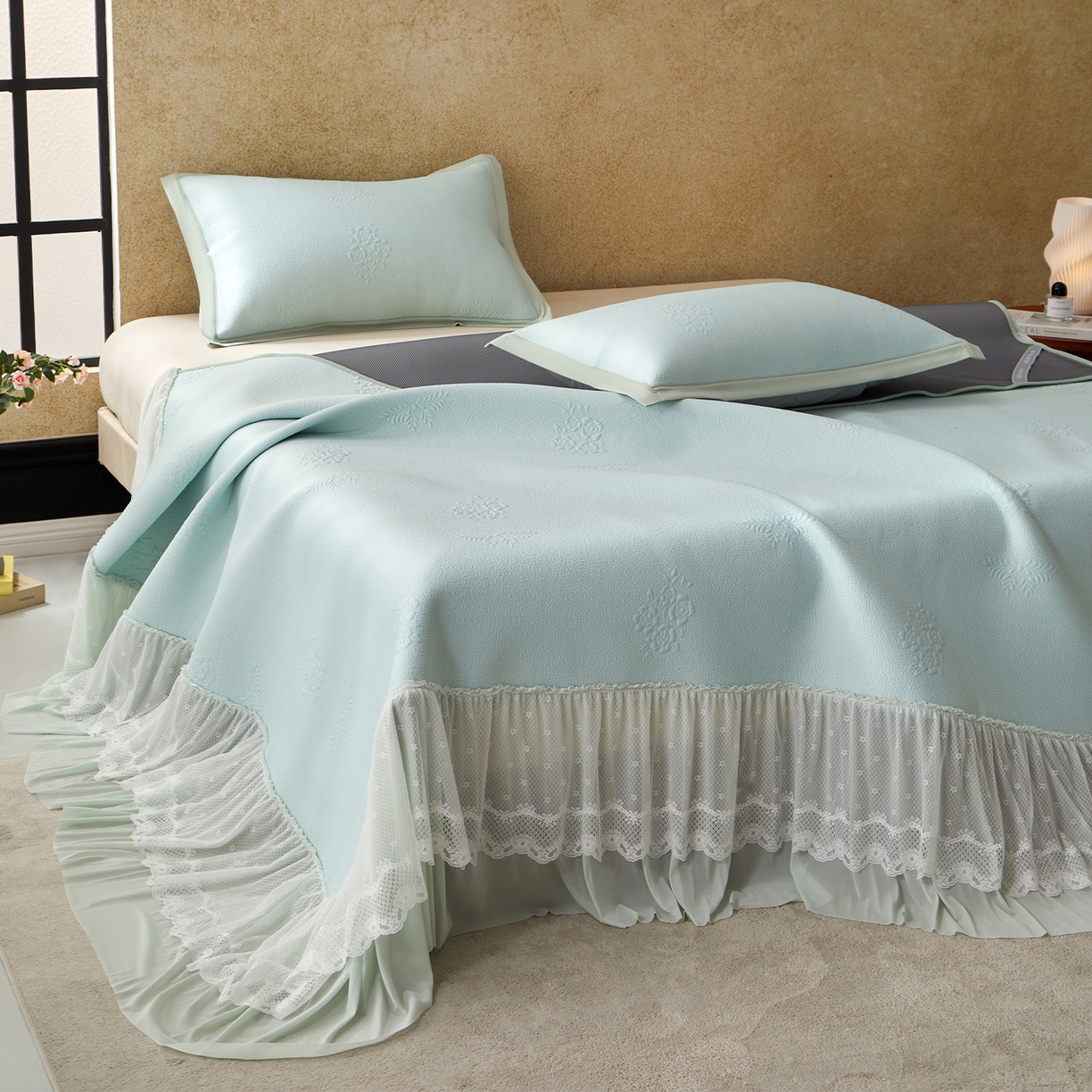 91家纺网 家纺一手货源 找家纺 航途席业 2026新款A类凉感豆豆床裙款凉席三件套-系列七 薄荷团绮