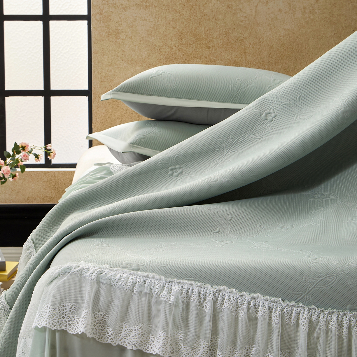 91家纺网 家纺一手货源 找家纺 航途席业 2026新款A类凉感豆豆床裙款凉席三件套-系列七 青柠藤语