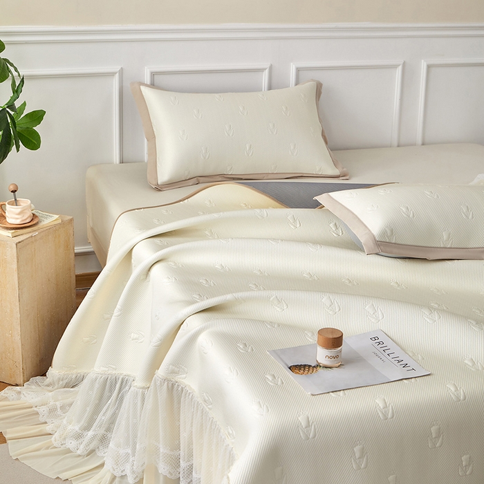 91家纺网 家纺一手货源 找家纺 航途席业 2026新款A类凉感豆豆床裙款凉席三件套-系列七 奶白郁金香