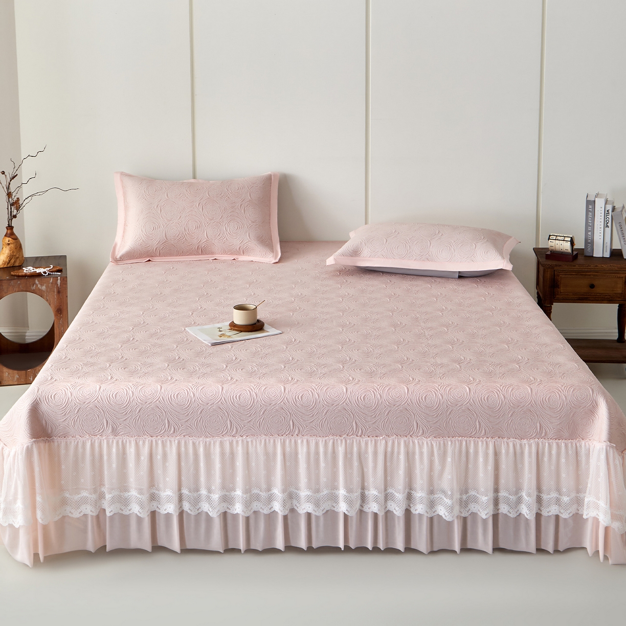 91家纺网 家纺一手货源 找家纺 航途席业 2026新款A类凉感豆豆床裙款凉席三件套-系列七 樱粉玫瑰