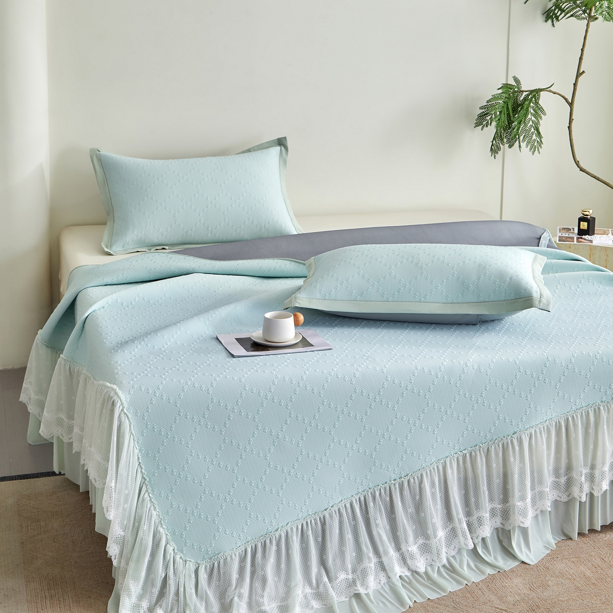 91家纺网 家纺一手货源 找家纺 （总）航途席业 2026新款A类凉感豆豆床裙款凉席三件套-系列六