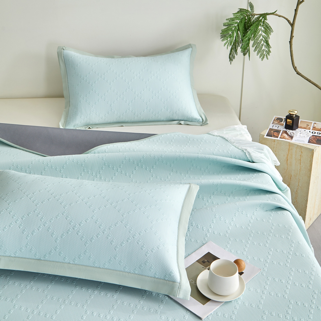 91家纺网 家纺一手货源 找家纺 （总）航途席业 2026新款A类凉感豆豆床裙款凉席三件套-系列六