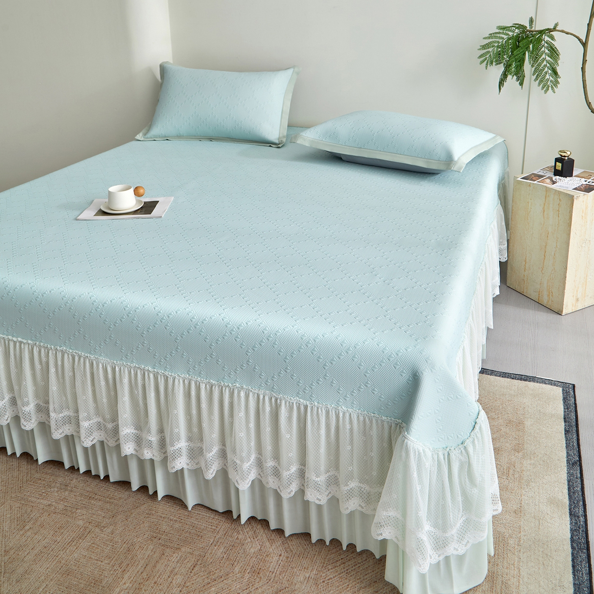 91家纺网 家纺一手货源 找家纺 航途席业 2026新款A类凉感豆豆床裙款凉席三件套-系列六 薄荷菱格