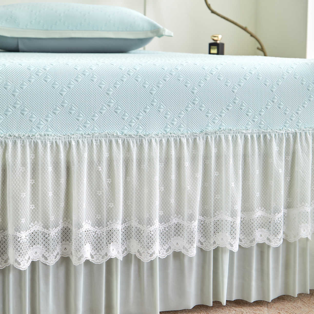 91家纺网 家纺一手货源 找家纺 航途席业 2026新款A类凉感豆豆床裙款凉席三件套-系列六 薄荷菱格