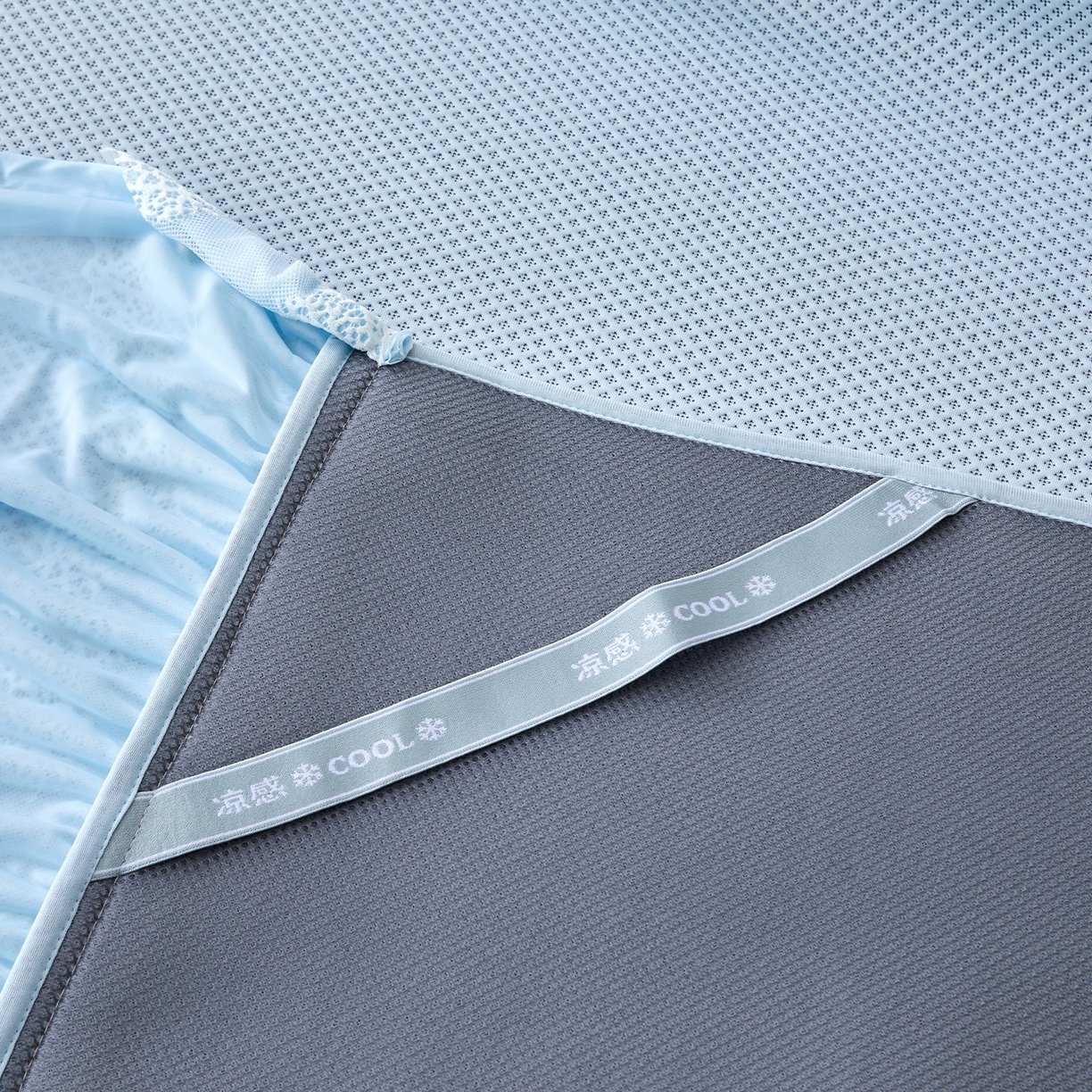 91家纺网 家纺一手货源 找家纺 航途席业 2026新款A类凉感豆豆床裙款凉席三件套-系列四 冰蓝星絮