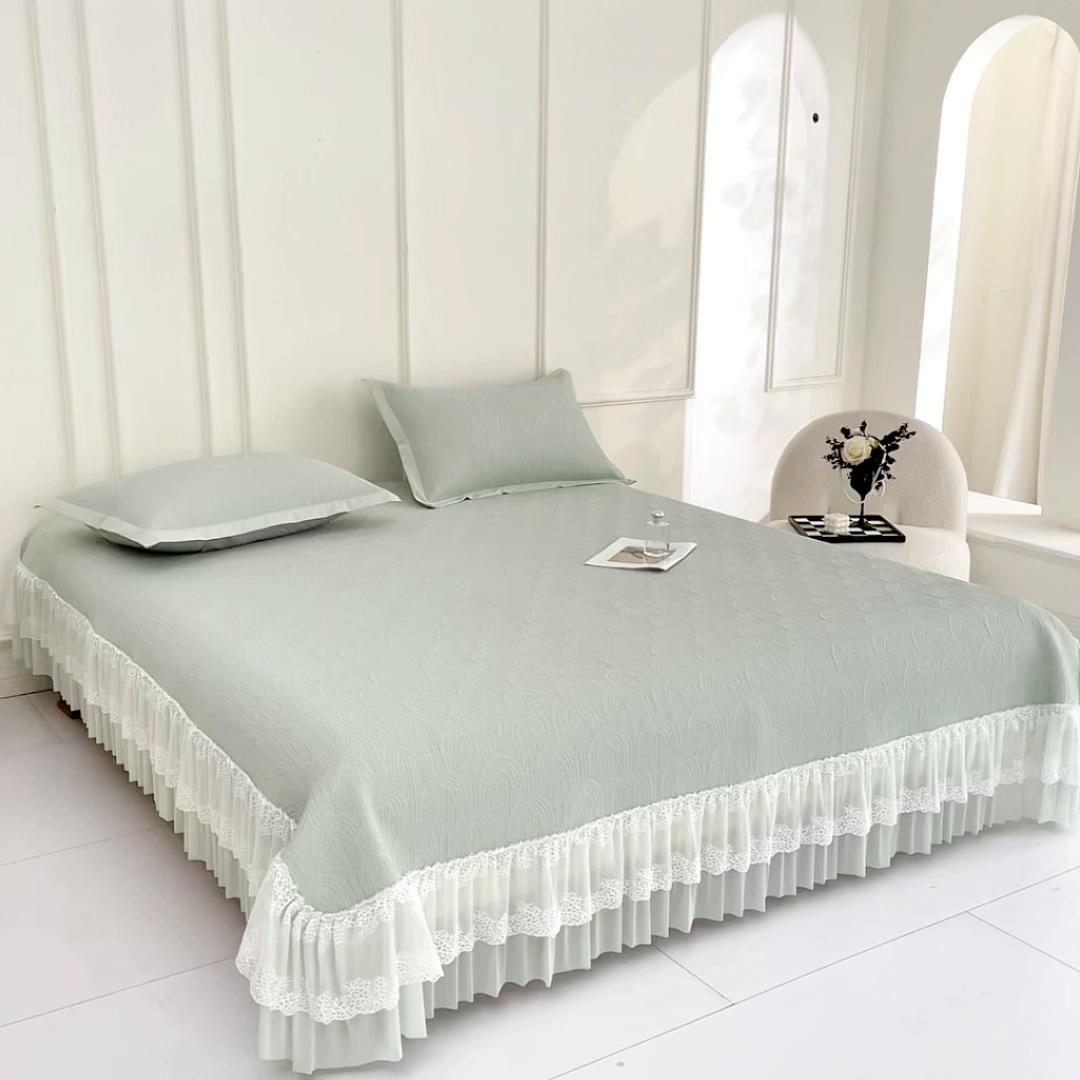 91家纺网 家纺一手货源 找家纺 航途席业 2026新款A类凉感豆豆床裙款凉席三件套-系列三 青柠浪影