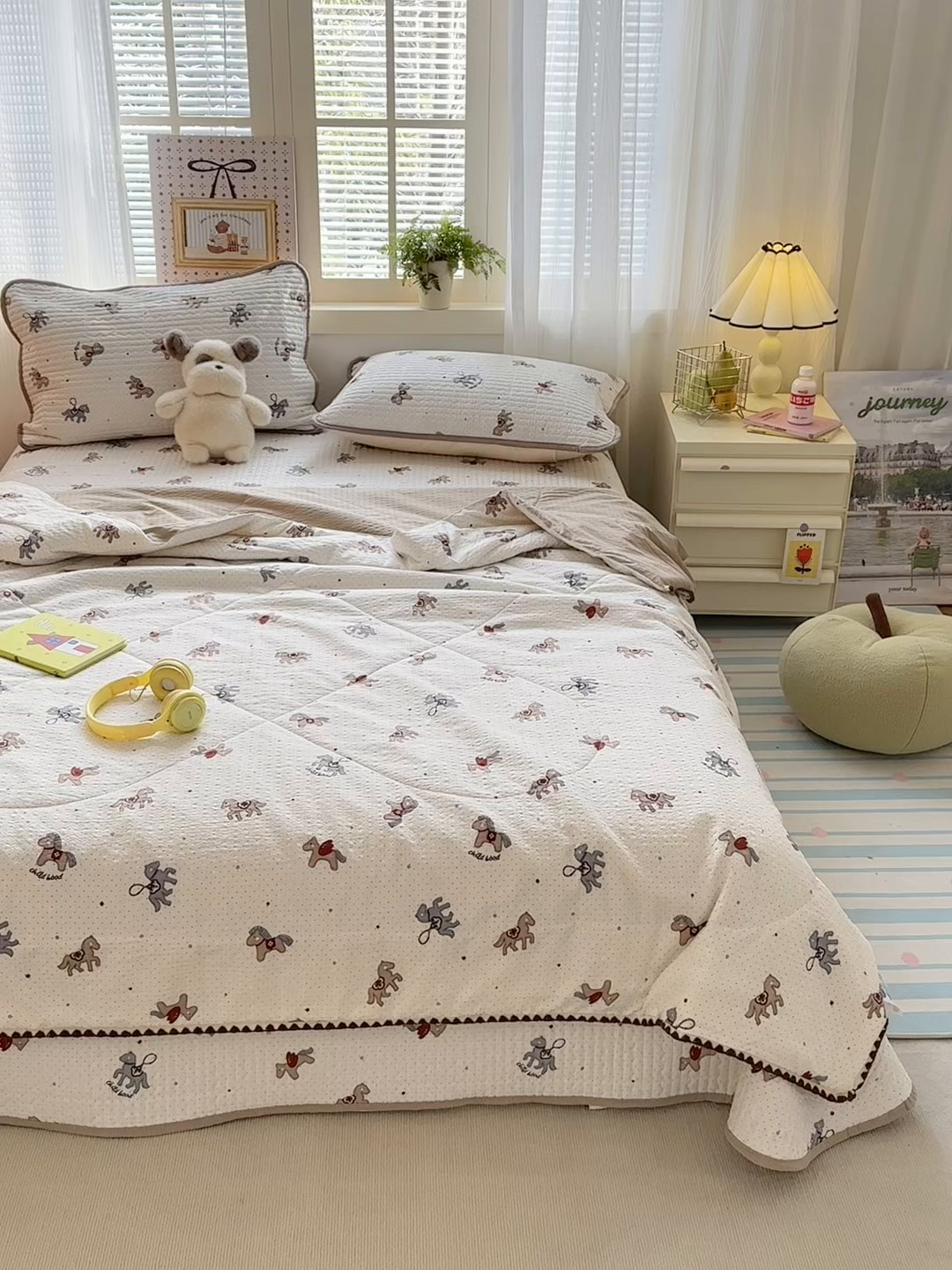 91家纺网 家纺一手货源 找家纺 老帅的工厂店 2026新款三角针泡芙夏被夏被夏凉被空调被床盖四件套 波点木马