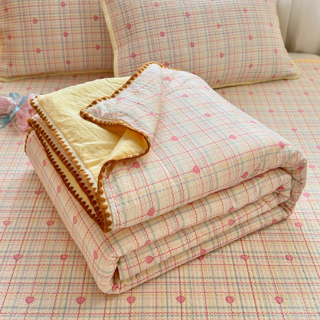 老帅的工厂店 2026新款三角针泡芙夏被夏被夏凉被空调被床盖四件套 彩虹甜心