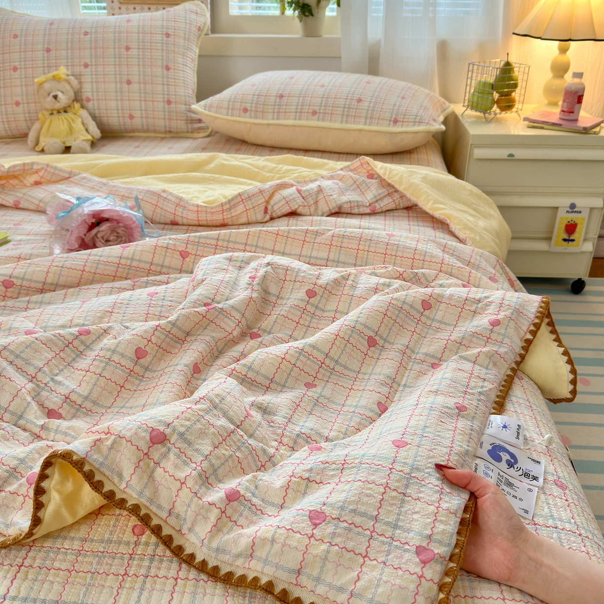 91家纺网 家纺一手货源 找家纺 老帅的工厂店 2026新款三角针泡芙夏被夏被夏凉被空调被床盖四件套 彩虹甜心