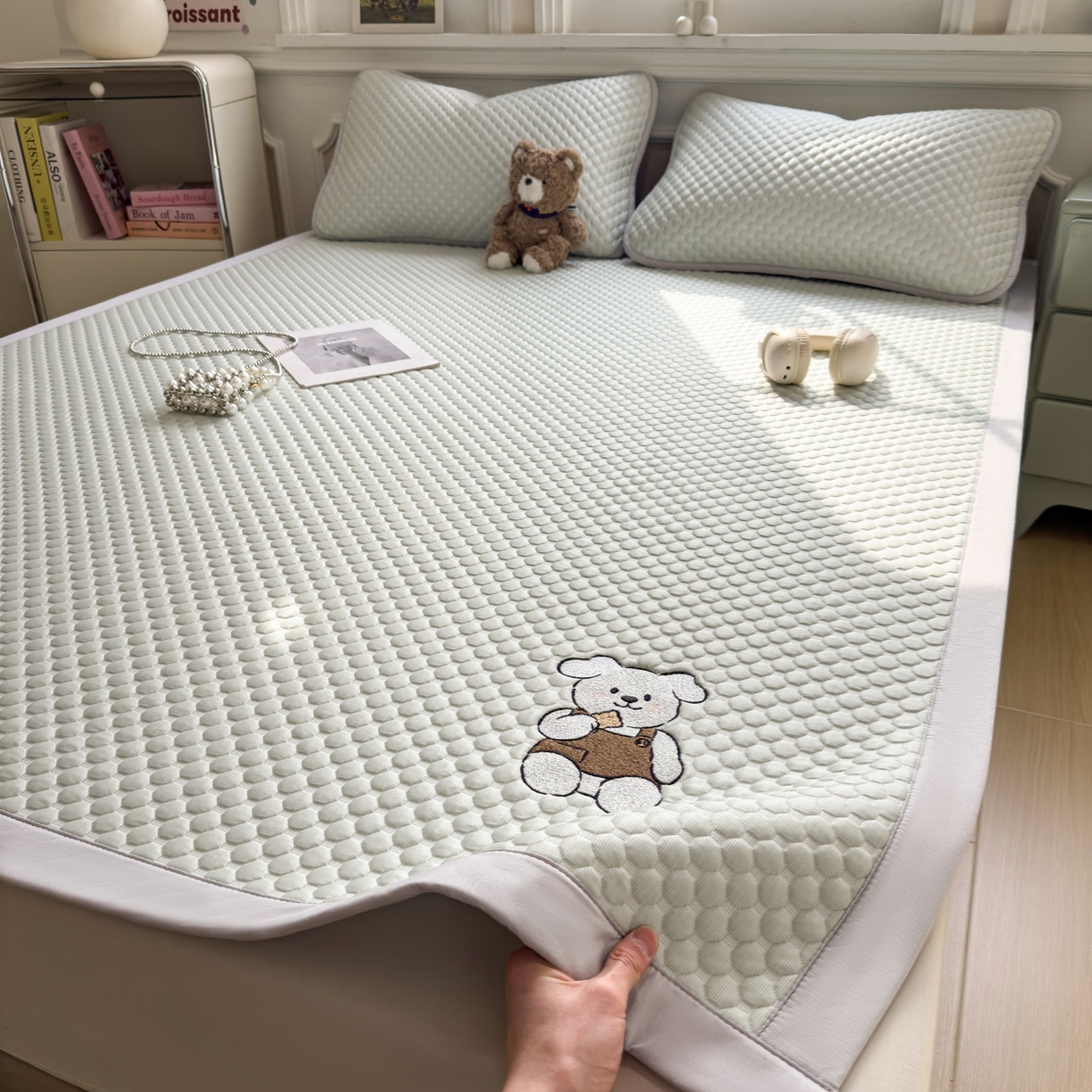 卡初家居（原微来） 2026新款冰豆豆凉席刺绣款凉席席子-小熊饼干 果绿-床铺款