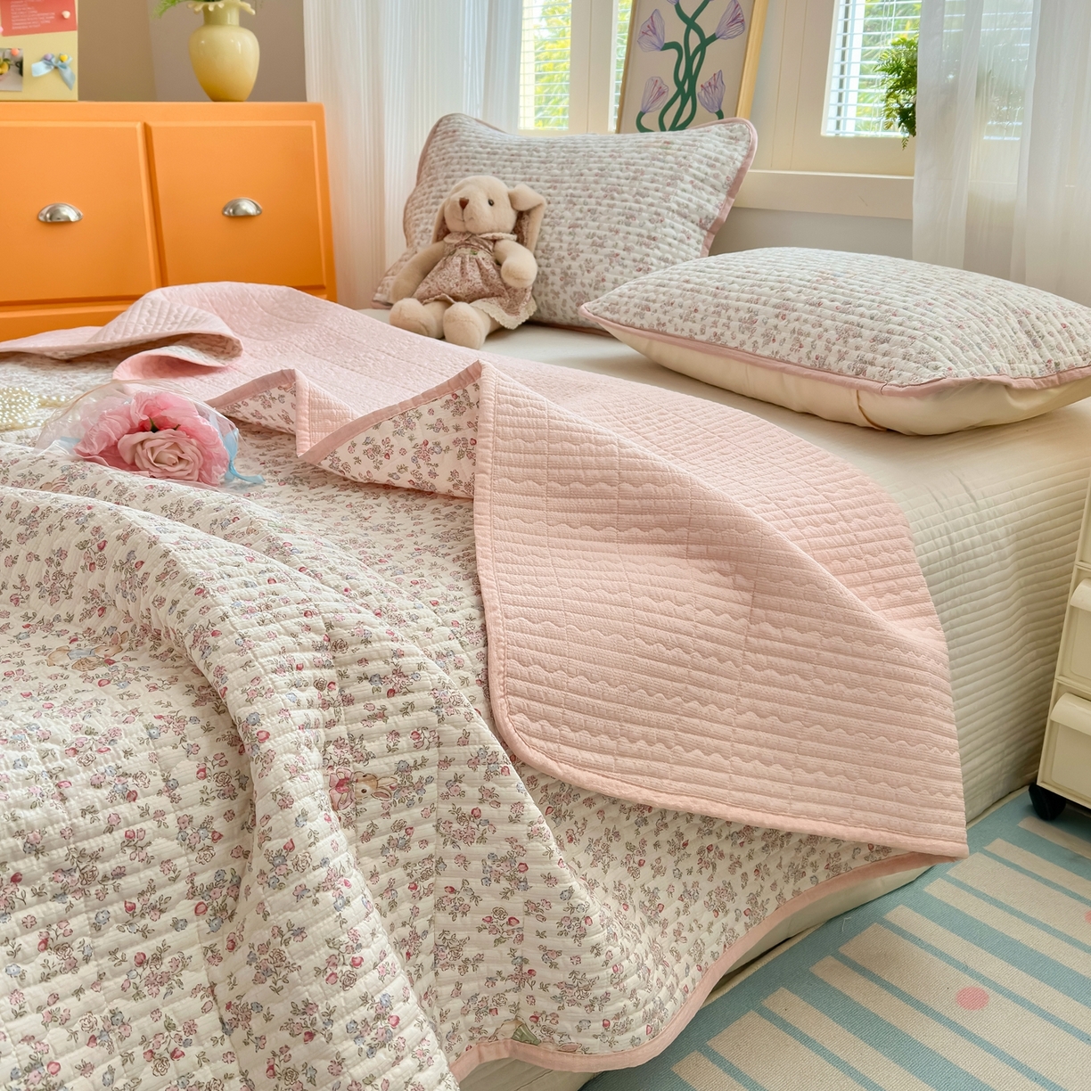 91家纺网 家纺一手货源 找家纺 老帅的工厂店 2026新款三角针泡芙夏被夏被夏凉被空调被床盖四件套 花野兔语